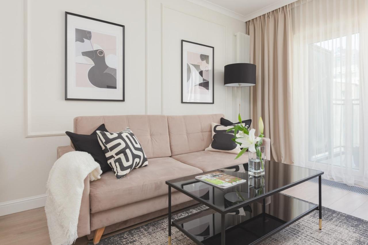 Mennica Residence Central Apartment By Renters Prestige Warszawa Eksteriør billede