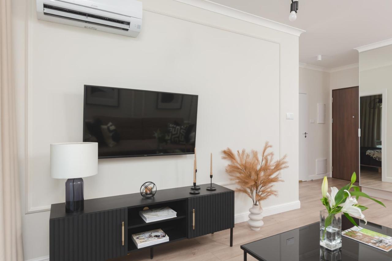 Mennica Residence Central Apartment By Renters Prestige Warszawa Eksteriør billede