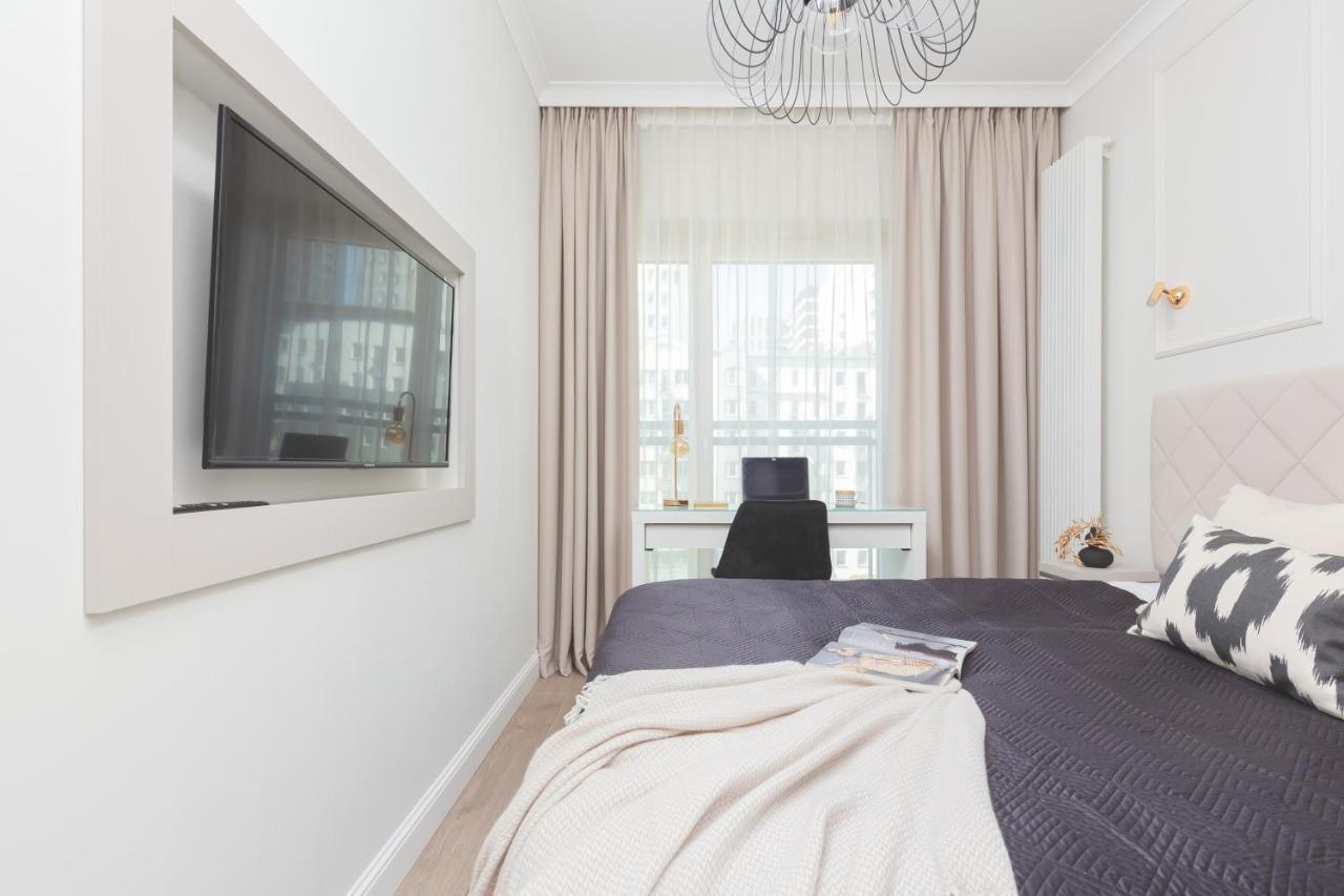 Mennica Residence Central Apartment By Renters Prestige Warszawa Eksteriør billede